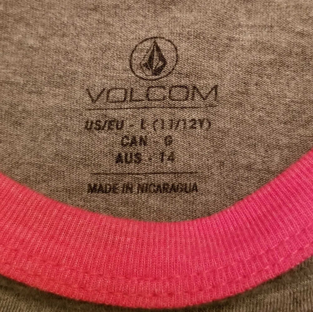 Volcom Graphic Tee - Picture 4 of 6